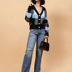 Fashion Gaiia Women Checked Woollen Crop Cardigan-image-84