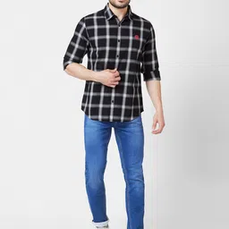 SPYKAR Men Stretchable Cotton Jeans image 4