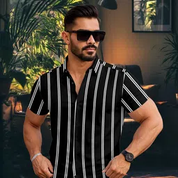 le pery Men Regular Fit Striped Cut Away Collar Casual Shirt image 3