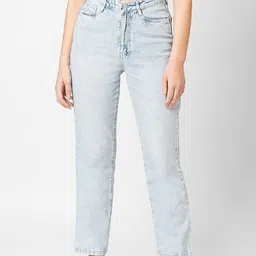 Kraus Jeans Women Relaxed Fit High-Rise Light Fade Jeans-picture-56