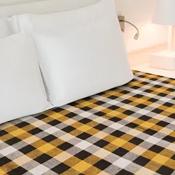 Wings Star Yellow Single Cotton Breathable Mattress Protector image 5