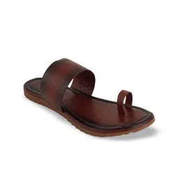 SAPATOS Women One Toe Flats with Laser Cuts image 5