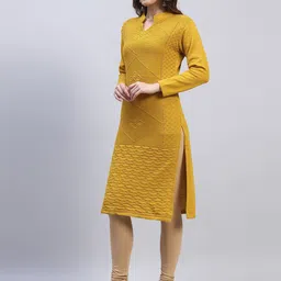 ZEPPI Women Geometric Keyhole Neck Thread Work Woollen Kurta-picture-11