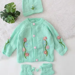 Woonie Infant Embroidered Baby Apparel Gift Set-image-17