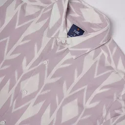 IVOC Men Geometric Printed Regular Fit Casual Shirt image 4