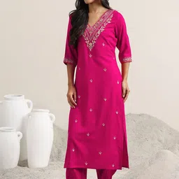 Libas Women Ethnic Motifs Embroidered Kurta with Pyjama & Dupatta image 5