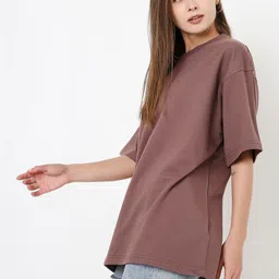 Blnk Women T-shirt image 2