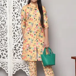 Bholukart Girls Floral Printed Regular Kurta with Trousers-picture-10