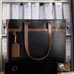 HAUTE SAUCE Women Solid Structured Leather Shoulder Bag-picture-12