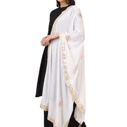 A R SILK DUPATTA HUB Ethnic Motifs Embroidered Gotta Patti Velvet Dupatta image 4