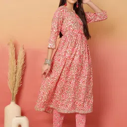 Sangria Women Floral Printed Cotton Kurta with Trousers & Dupatta image 2