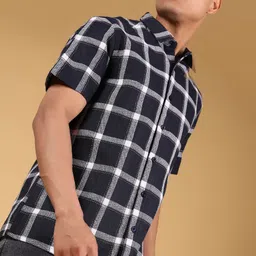 V-Mart Men Windowpane Checked Spread Collar Cotton Casual Shirt-image-45