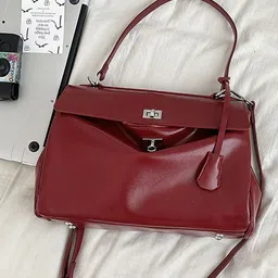 StyleCast x Revolte PU Swagger Handheld Bag-picture-36