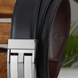 Roadster Men Black & Brown Textured Leather Reversible Belt-image-91