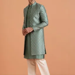 KISAH Men Brocade Mandarin Collar Front Open Sherwani Set image 4