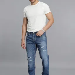 Rookies Men Straight Fit Mid-Rise Mildly Distressed Light Fade Stretchable Jeans image 5