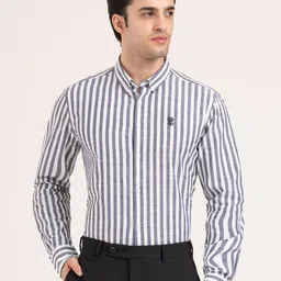 Red Tape Men Vertical Striped Button-Down Collar Pure Cotton Everyday Style Formal Shirt-picture-21