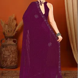 DIVASTRI Ethnic Motifs Beads and Stones Pure Chiffon Heavy Work Saree image 4