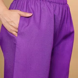 House of Pataudi Embroidered Straight Kurta With Trousers & Dupatta image 5