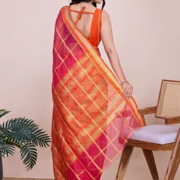Moda Rapido Woven Design Zari Silk Blend Handloom Saree image 2