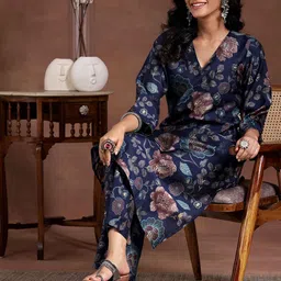 Libas Printed V-Neck Tunic & Palazzos-image-7