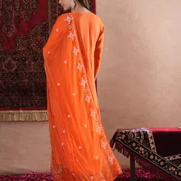 DIVASTRI Floral Embroidered Kurta With Trousers & Dupatta image 4