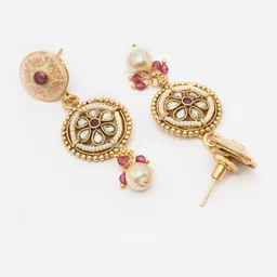 Sukkhi Women Gold-Plated Kundan With Meenakari Work Studded & Beaded Jewellery Set image 5