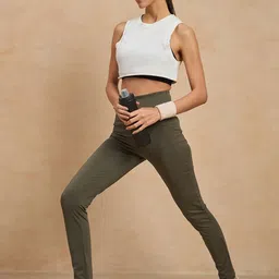 COLOR CAPITAL Women Pack of 4 Antimicrobial Tights image 3