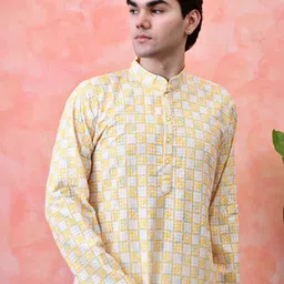 KUNDALI KAKSHAY Men Regular Kurta with Pyjamas image 5
