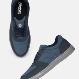 glitchez Men Perforated Lace-Ups Contrast Sole Sneakers-picture-33