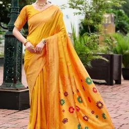 Kalista Floral Zari Silk Blend Paithani Saree image 2