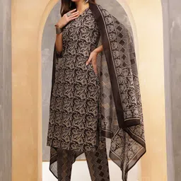 Anouk Women Ethnic Motifs Printed Regular Pure Cotton Kurta with Trousers & With Dupatta image 5