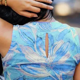 THE FAB FACTORY Women Floral Printed Regular Kurta with Trousers image 4