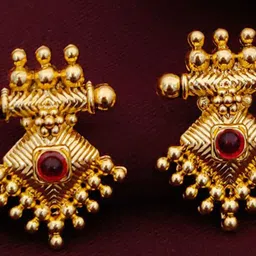 SOLIBELLE Gold-Plated Artificial Stones Studded Diamond Shaped Studs image 2