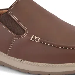 INVICTUS Men Textured Round Toe Formal Loafers image 4