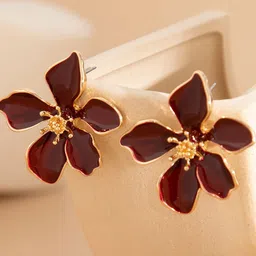 StyleCast x Revolte Gold-Plated Artificial Beads Beaded Floral Shape Studs image 3