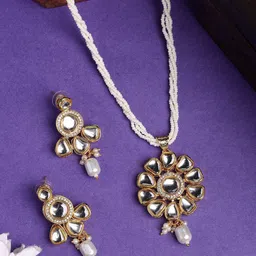 Anouk Women Gold Plated Kundan Studded & Pearls Long Jewellery Set-image-68