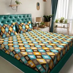 hosta homes Geometric 300 TC Polycotton King Size Fitted Bed Sheet With 2 Pillow Covers image 1
