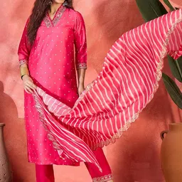 Sangria Geometric Printed V-Neck Zari Straight Kurta With Trouser And Dupatta-image-68