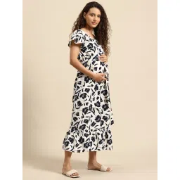 Blush9 Maternity Black And White Concealed Zip Maternity And Nursing Dress image 4