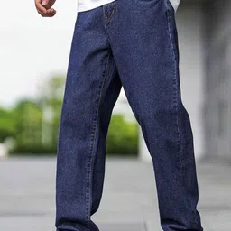 ASHTOM Men Loose High-Rise Low Distress Jeans image 5