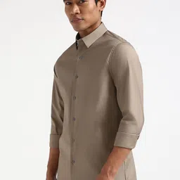 Calvin Klein Jeans Men Slim Fit Opaque Casual Shirt image 4