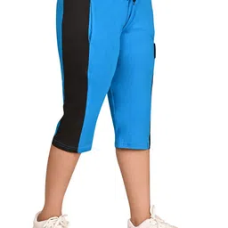 BAESD Girls Pack Of 3 Solid Cotton Regular Fit Capris image 5