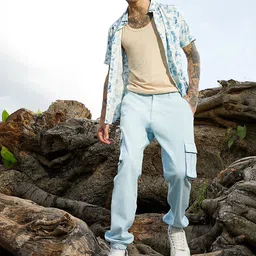 Campus Sutra Men Comfort Cargos Trousers image 2