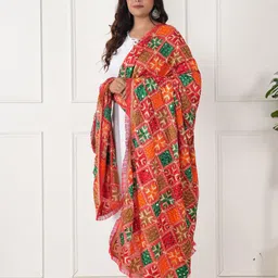 ZOOMBIE Ethnic Motifs Printed Dupatta with Mirror Work image 2
