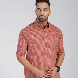 Cotton Curio Men Comfort Opaque Printed Casual Shirt-picture-3