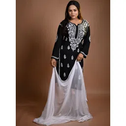 MALKIAT Women Ethnic Motifs Embroidered Regular Chikankari Kurta with Trousers & With Dupatta-picture-34