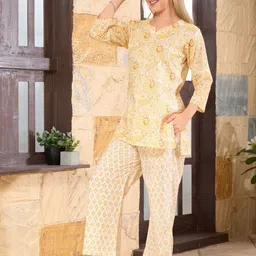 NIGHT FLOSS Printed Round Neck Three-Quarter Sleeves Pure Cotton Top With Palazzo image 4