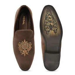 Regal Men Embroidered Lightweight Comfort Insole Suede Slip-On Sneakers image 3