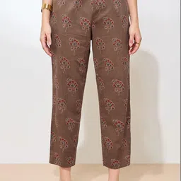 KALINI Women Ethnic Motifs Printed Regular Pure Cotton Kurta with Trousers image 3